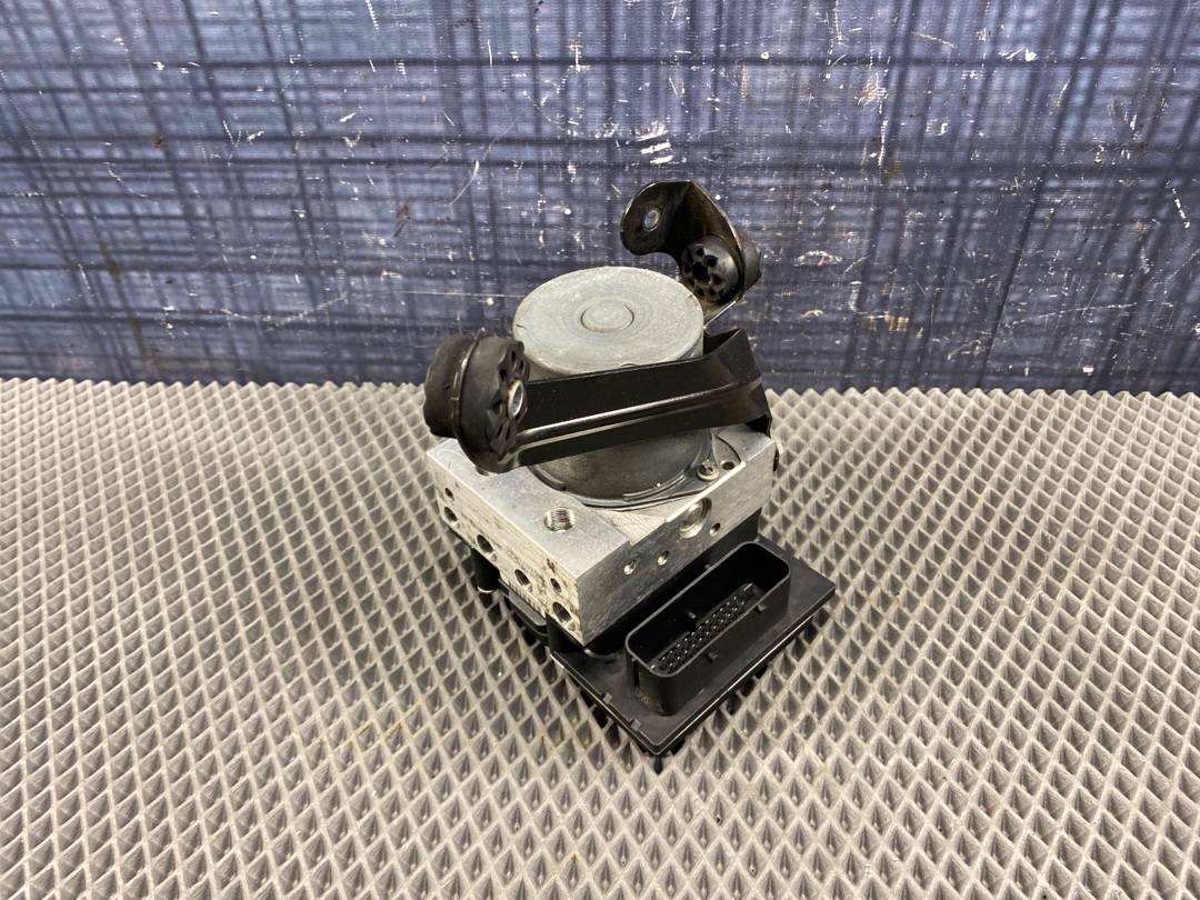 Блок ABS, 4800 рублей, Красноярск