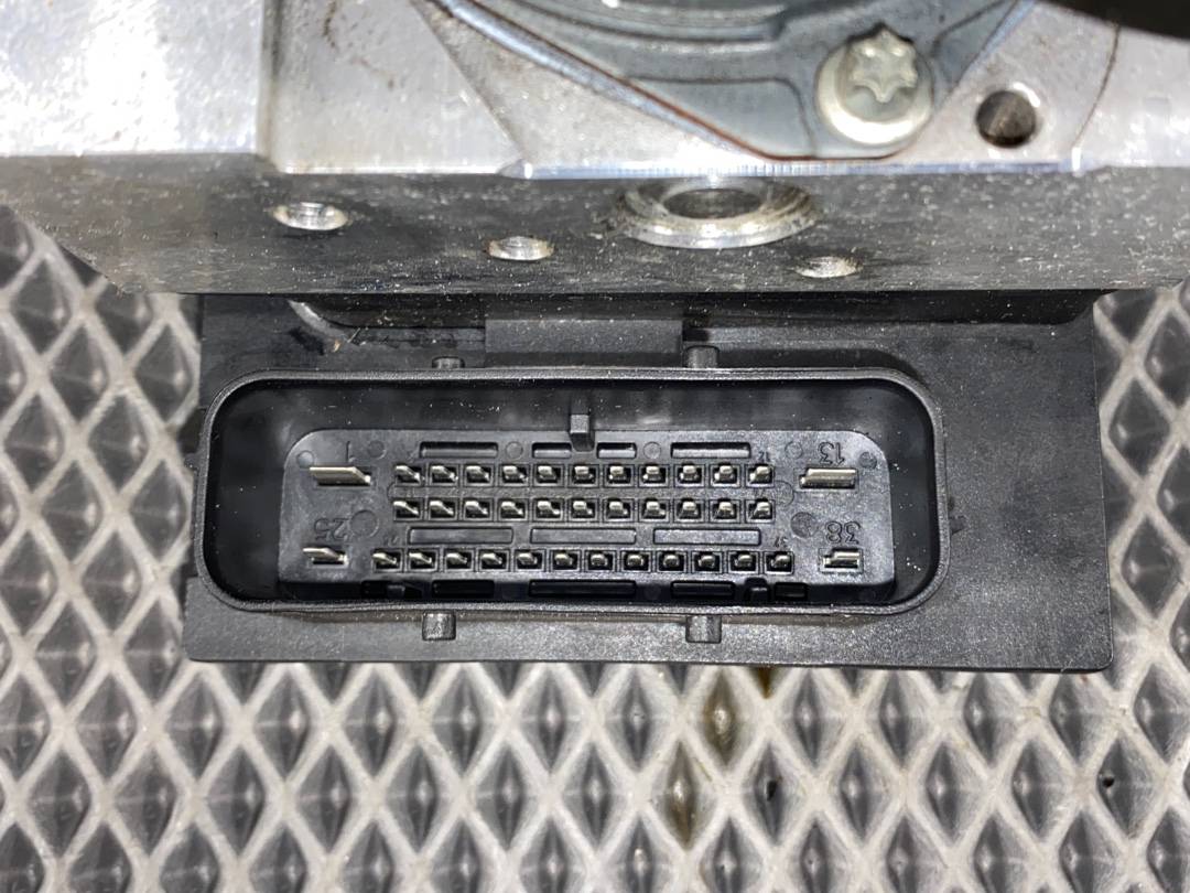 Блок ABS, 4800 рублей, Красноярск