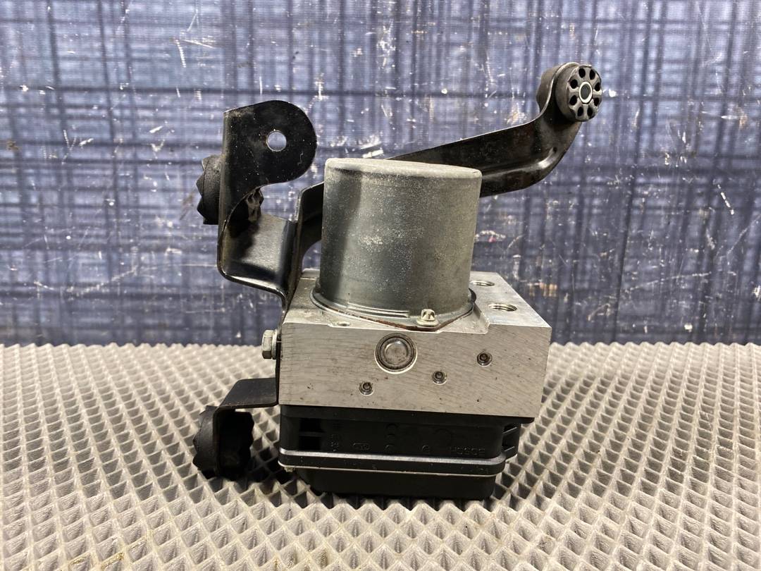 Блок ABS, 4800 рублей, Красноярск