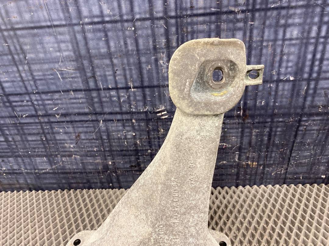 Кронштейн двигателя, 1794 рублей, Красноярск