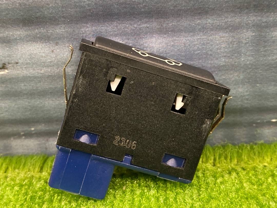 Кнопка открывания багажника, 276 рублей, Красноярск