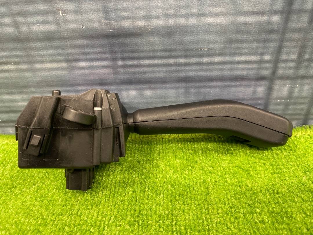 Подрулевой переключатель, 672 рублей, Красноярск