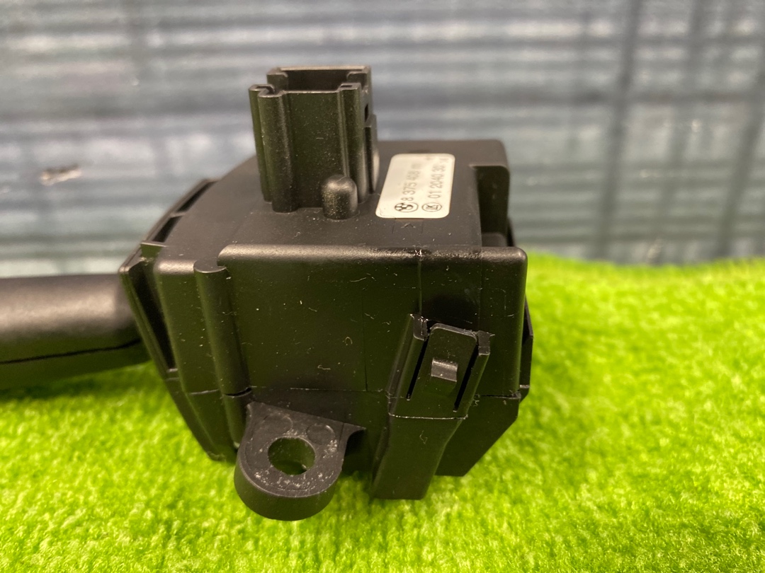 Подрулевой переключатель, 672 рублей, Красноярск