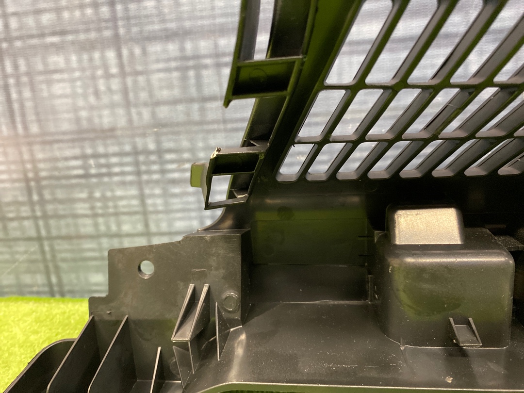 Пластик багажника, 390 рублей, Красноярск