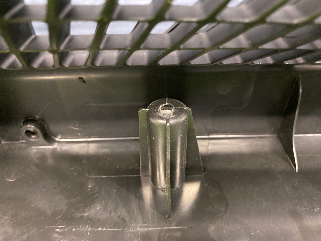 Пластик багажника, 390 рублей, Красноярск