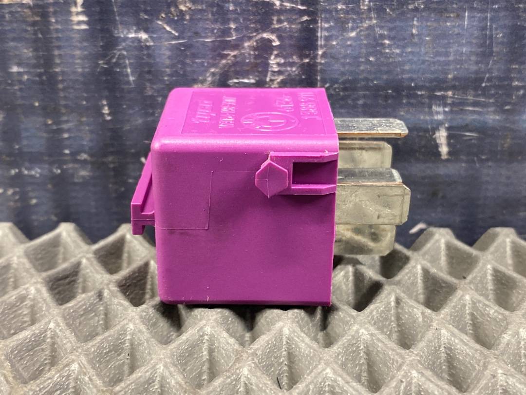 Реле, 300 рублей, Красноярск