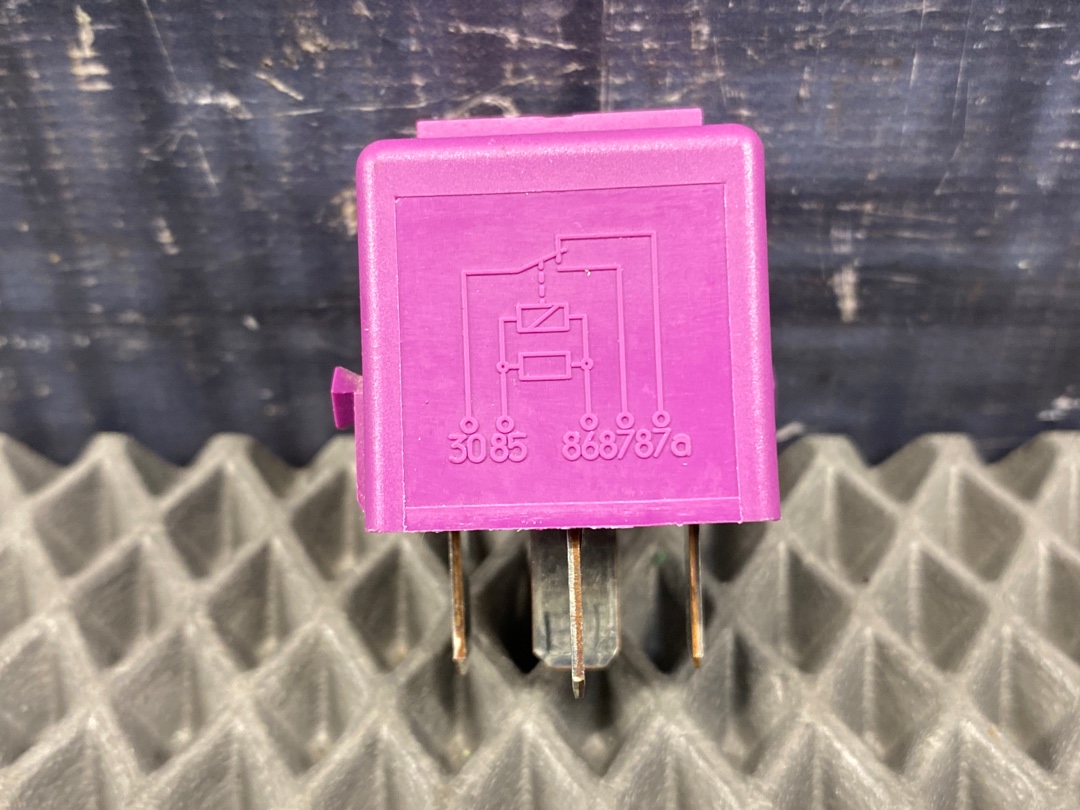 Реле, 300 рублей, Красноярск