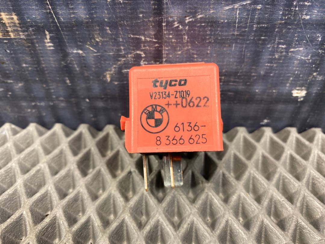 Реле, 300 рублей, Красноярск