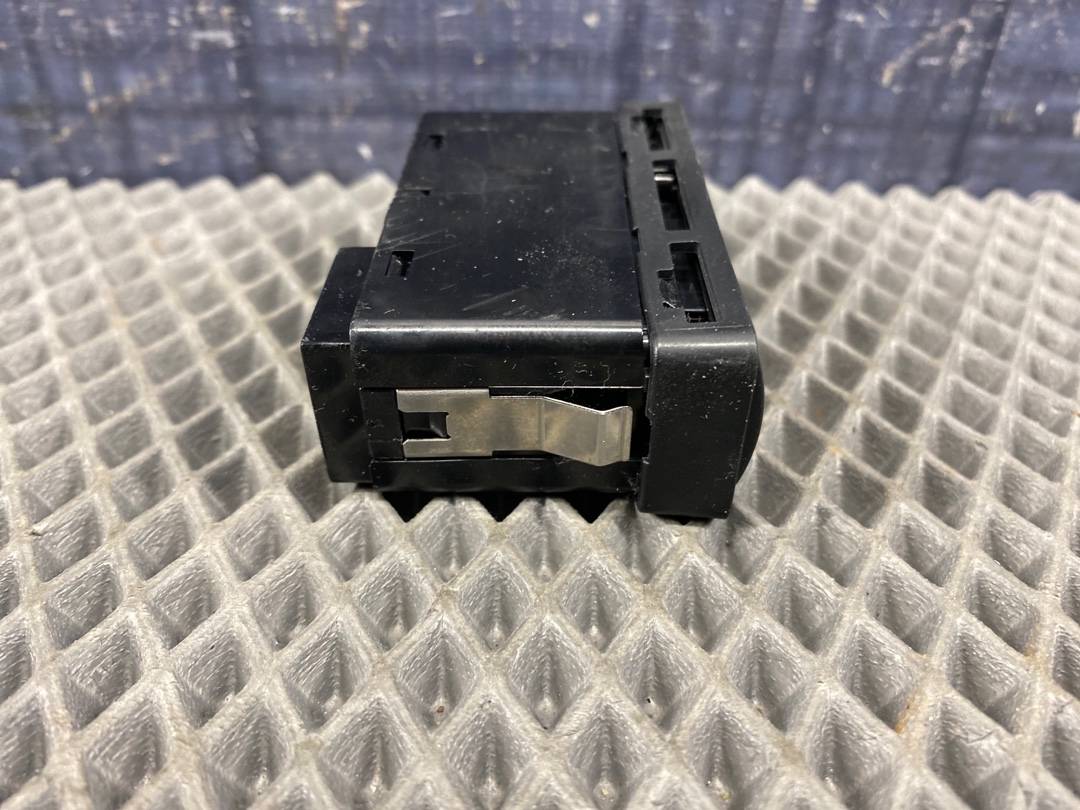 Кнопка аварийной остановки, 330 рублей, Красноярск