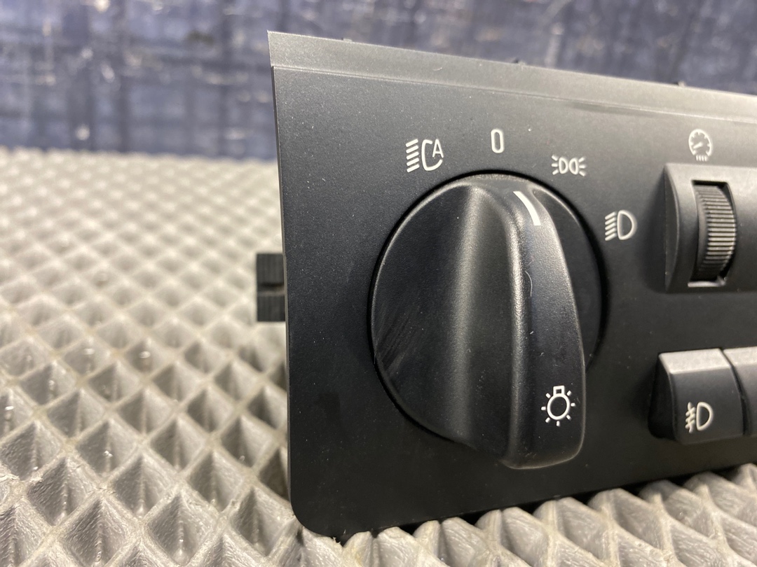 Переключатель света, 1068 рублей, Красноярск