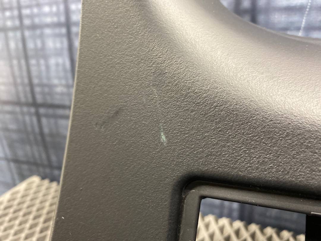 Пластик крышки багажника, 480 рублей, Красноярск