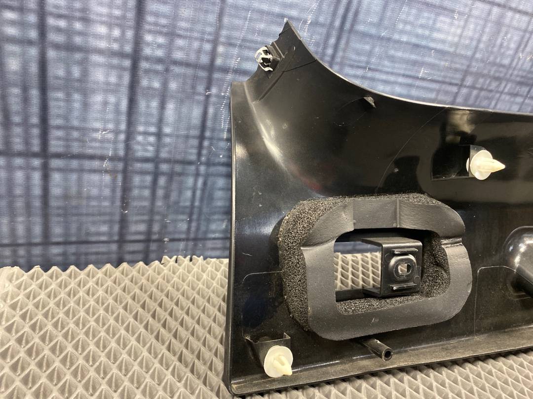 Пластик крышки багажника, 480 рублей, Красноярск