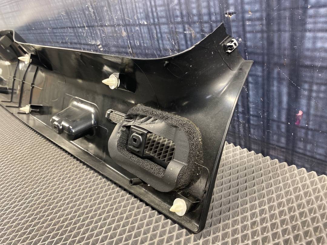 Пластик крышки багажника, 480 рублей, Красноярск