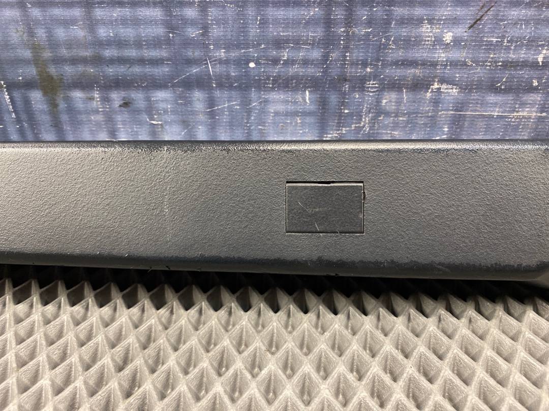 Пластик крышки багажника, 390 рублей, Красноярск