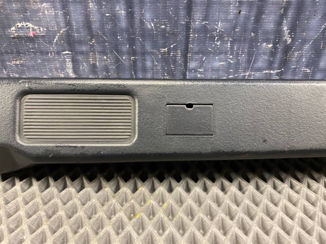 Пластик крышки багажника, 390 рублей, Красноярск