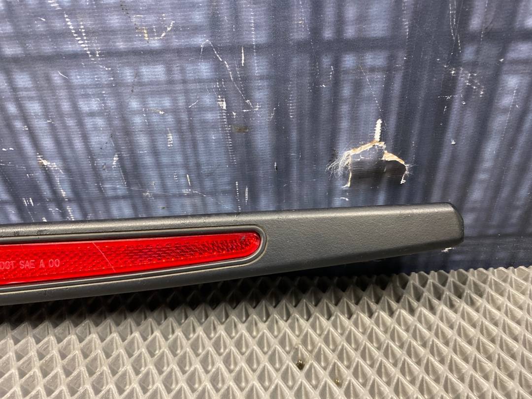 Пластик крышки багажника, 390 рублей, Красноярск