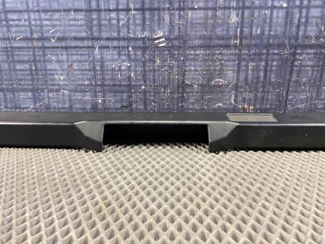 Пластик крышки багажника, 390 рублей, Красноярск