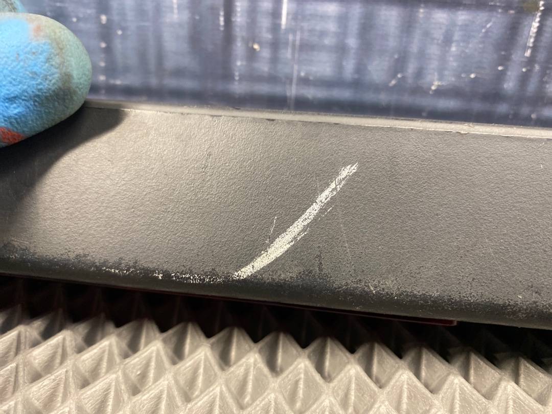 Пластик крышки багажника, 390 рублей, Красноярск