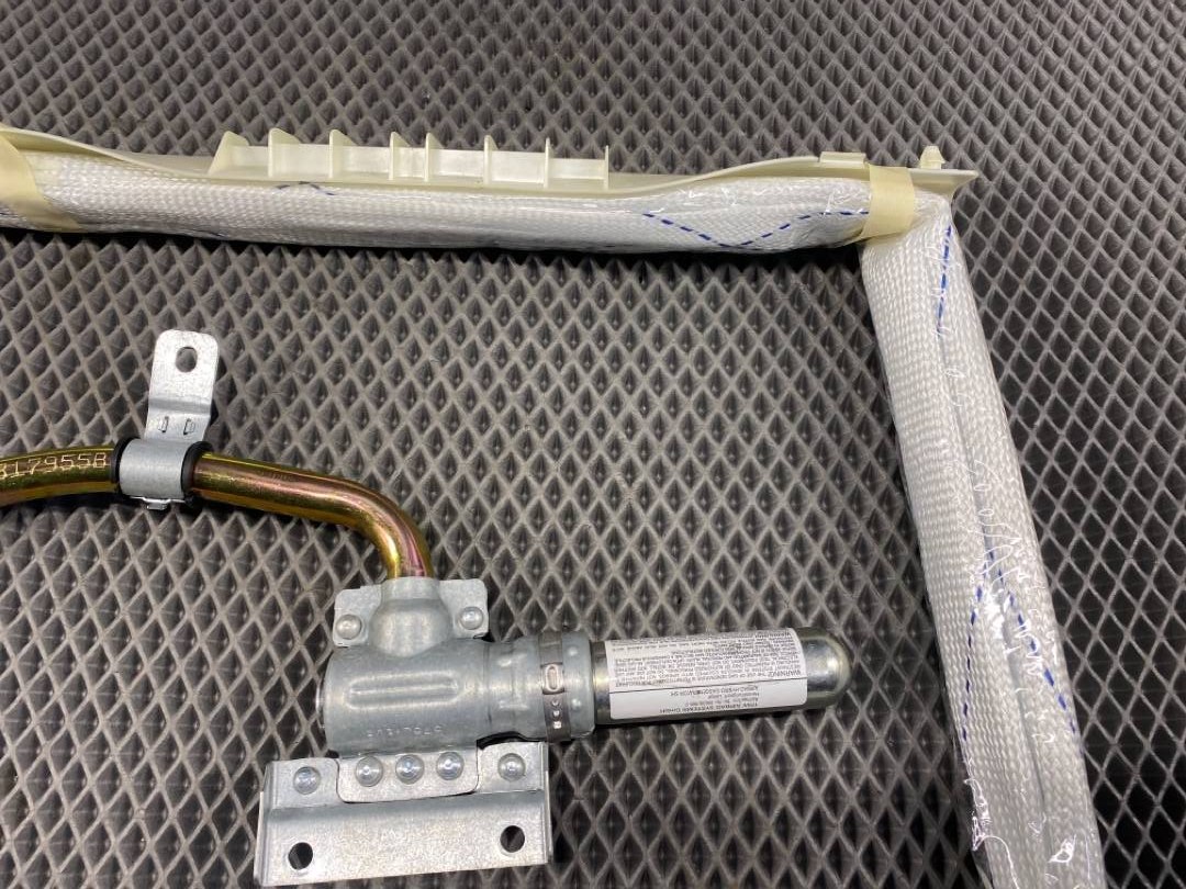 Подушка безопасности, 600 рублей, Красноярск