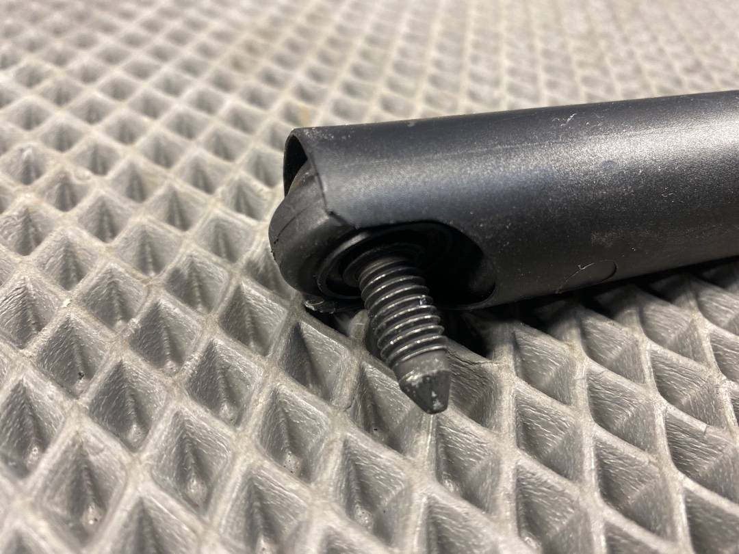 Амортизатор багажника, 240 рублей, Красноярск