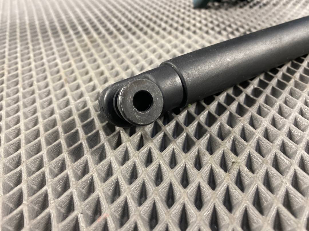 Амортизатор багажника, 240 рублей, Красноярск