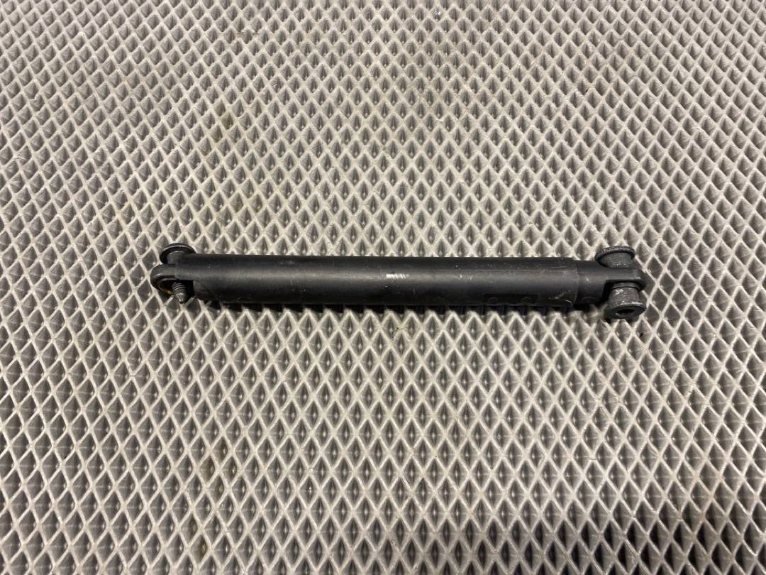 Амортизатор багажника, 240 рублей, Красноярск