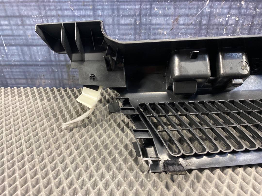 Пластик багажника, 360 рублей, Красноярск