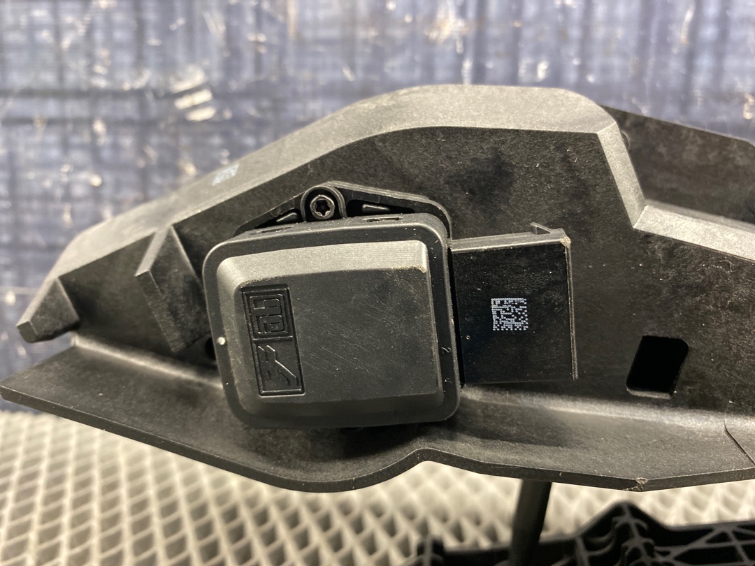 Педаль газа, 906 рублей, Красноярск