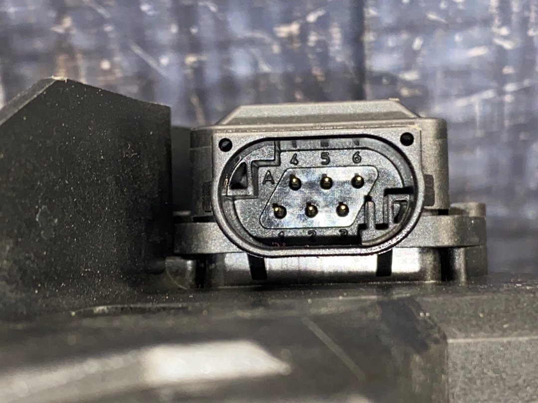 Педаль газа, 906 рублей, Красноярск