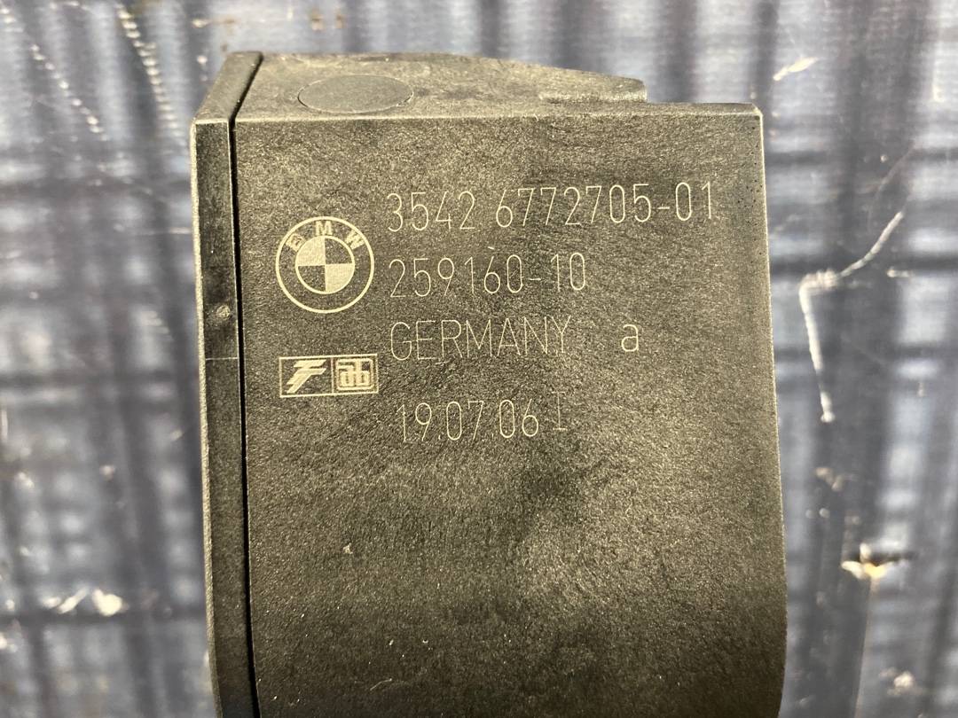 Педаль газа, 906 рублей, Красноярск