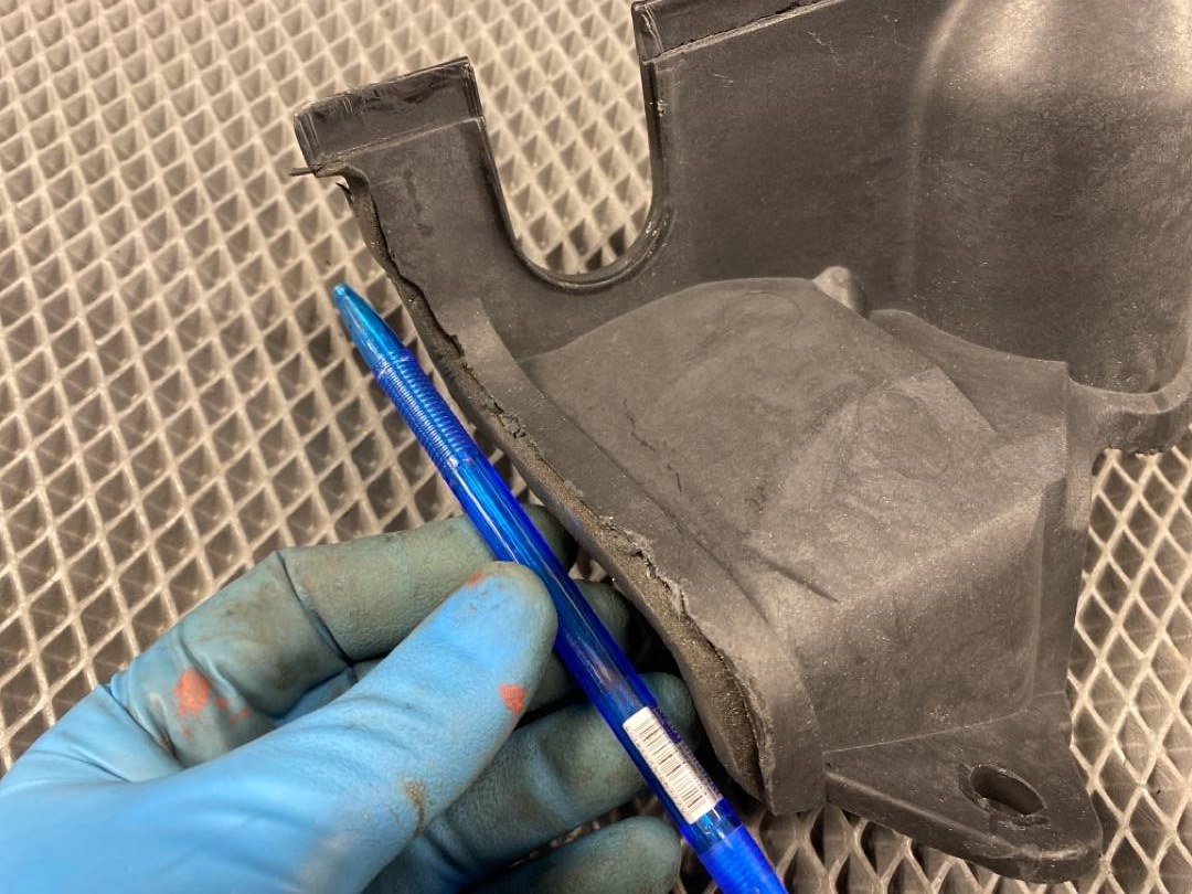 Щиток моторного отсека, 396 рублей, Красноярск