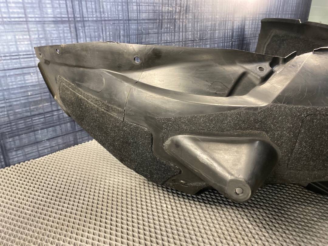 Подкрылок, 420 рублей, Красноярск