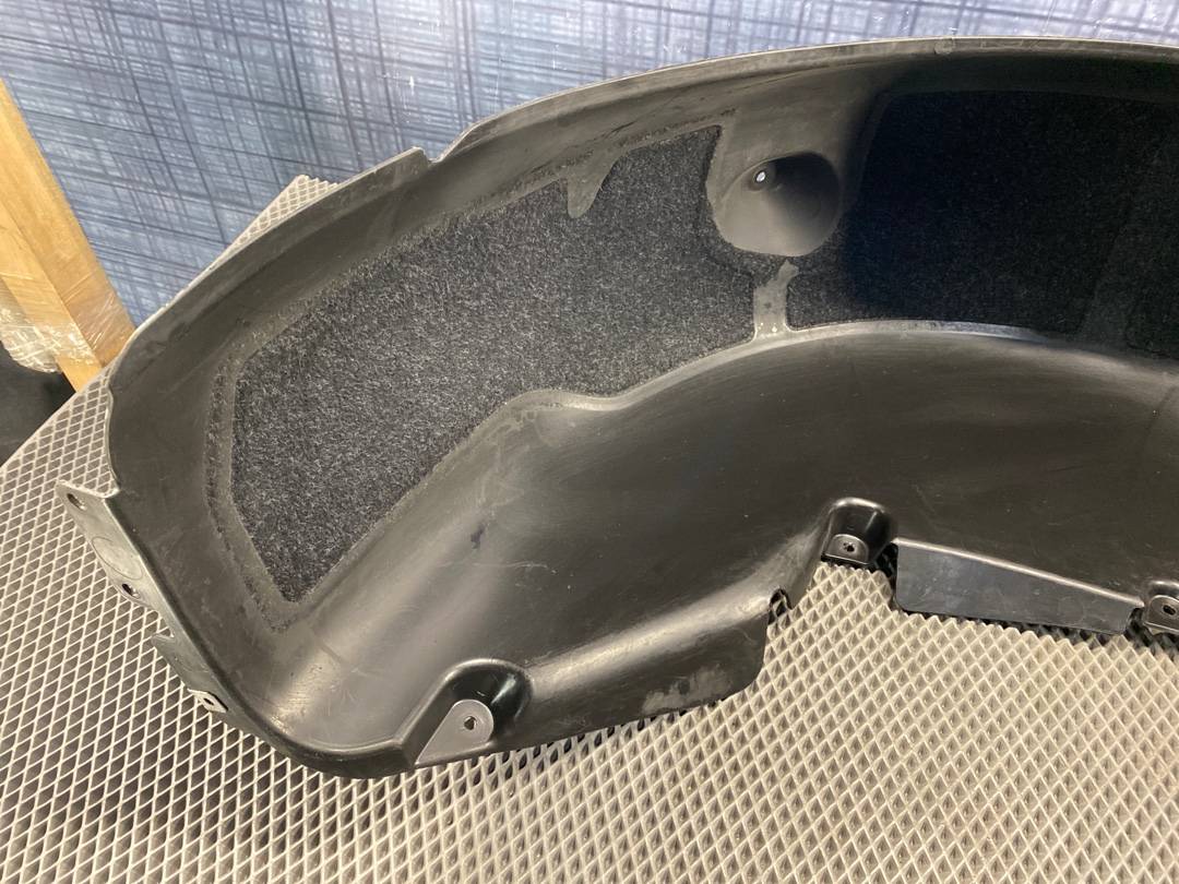 Подкрылок, 420 рублей, Красноярск