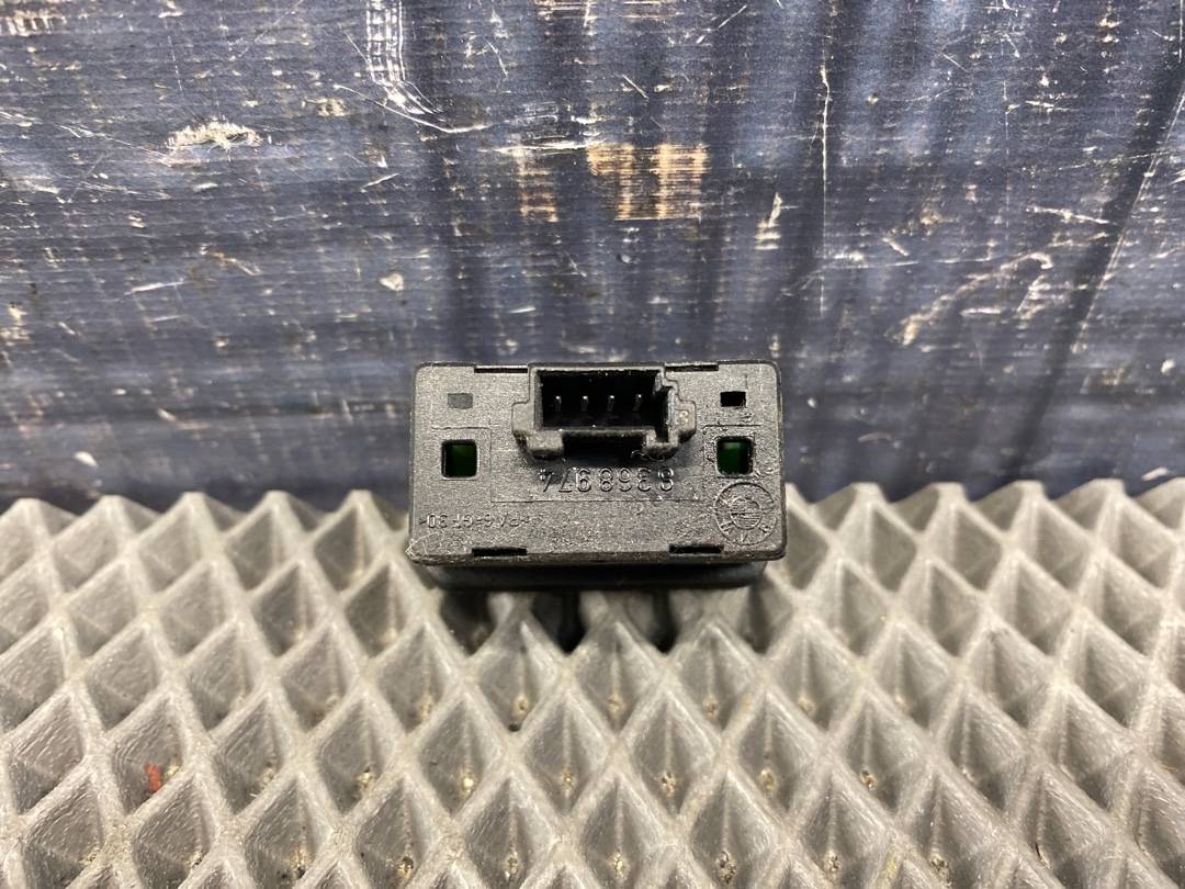 Кнопка стеклоподъемника, 210 рублей, Красноярск