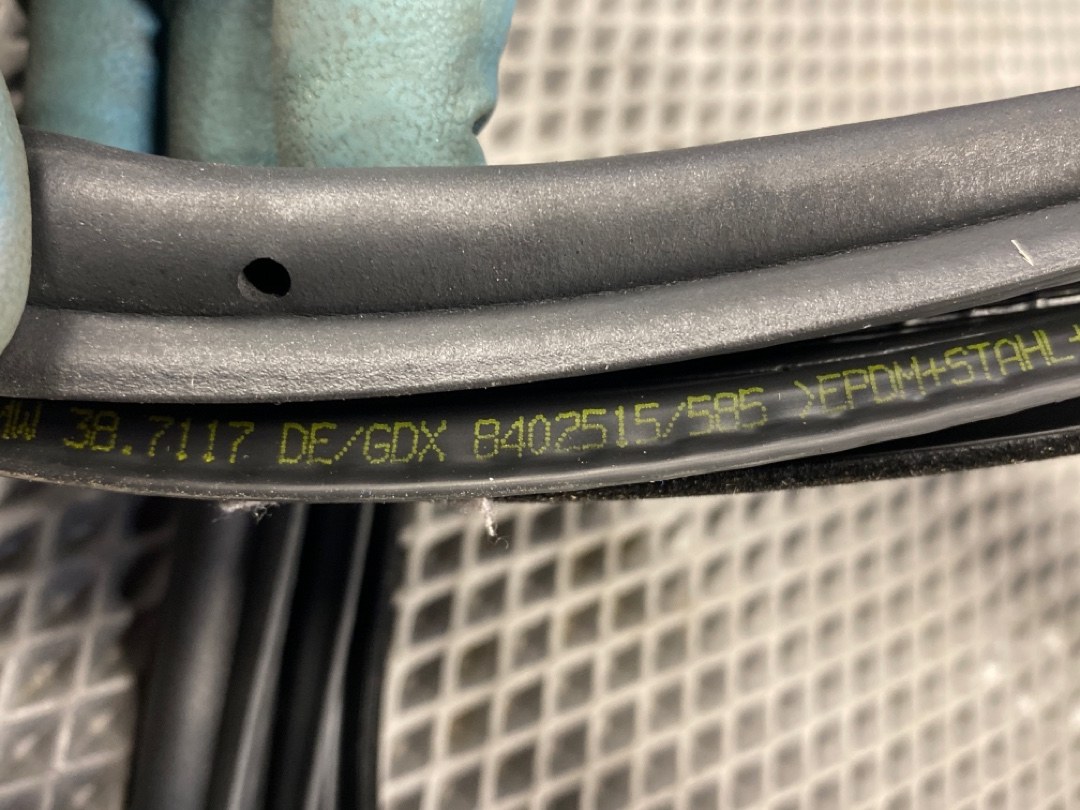 Уплотнительная резинка, 600 рублей, Красноярск