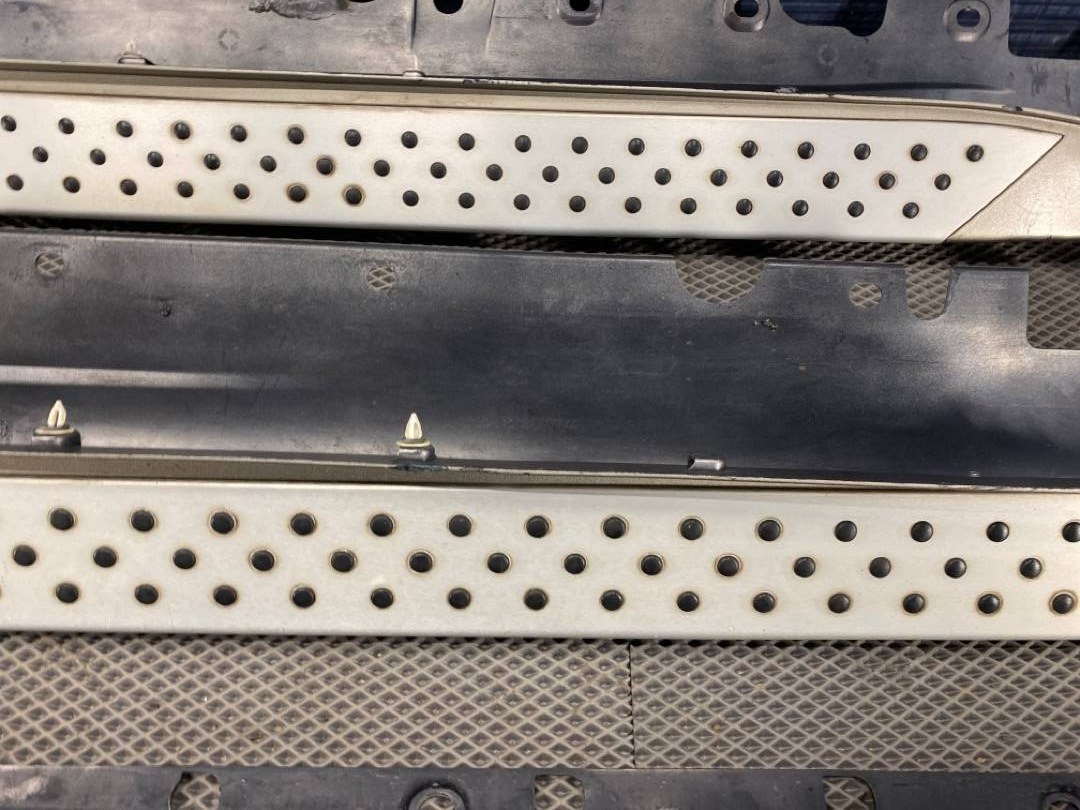 Подножки, 11400 рублей, Красноярск