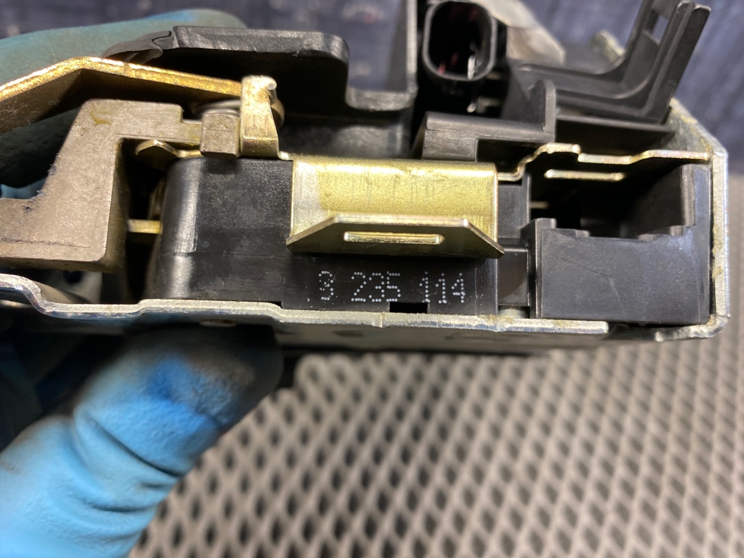 Замок двери, 900 рублей, Красноярск