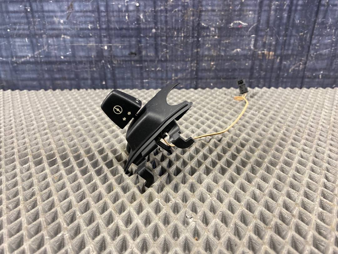 Подрулевой переключатель, 390 рублей, Красноярск