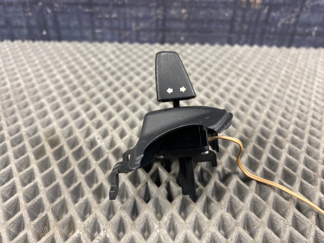 Подрулевой переключатель, 390 рублей, Красноярск