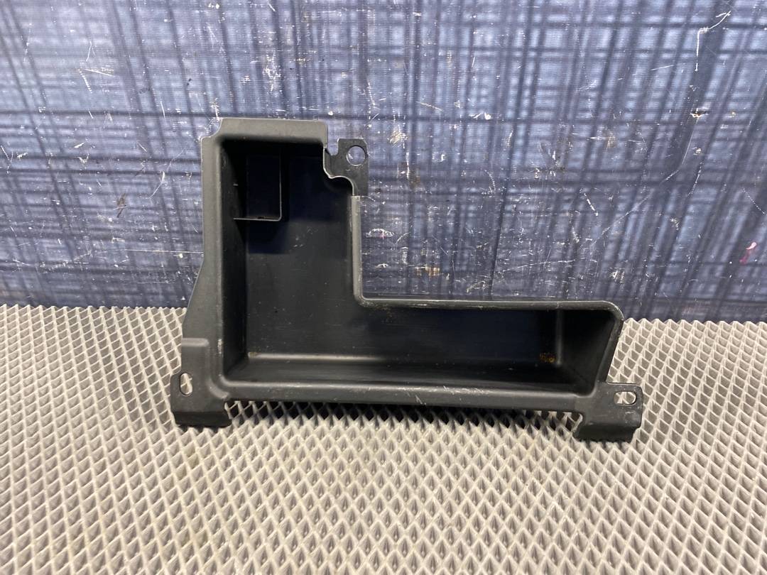 Пластик багажника, 300 рублей, Красноярск