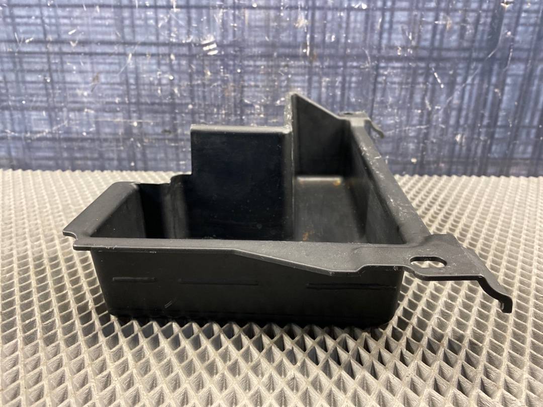 Пластик багажника, 300 рублей, Красноярск