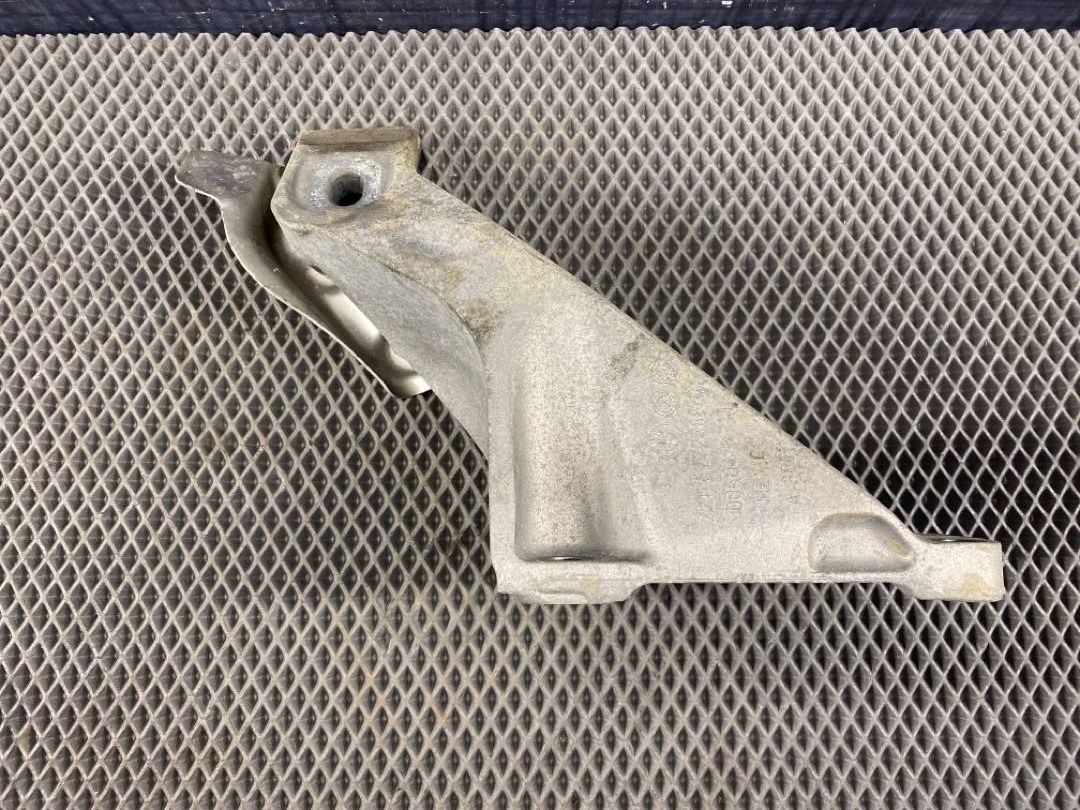 Кронштейн двигателя, 720 рублей, Красноярск