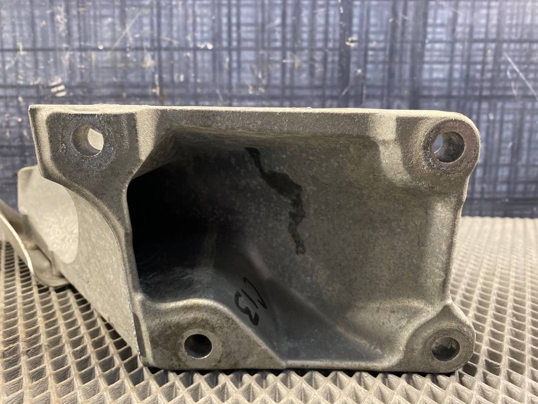 Кронштейн двигателя, 720 рублей, Красноярск