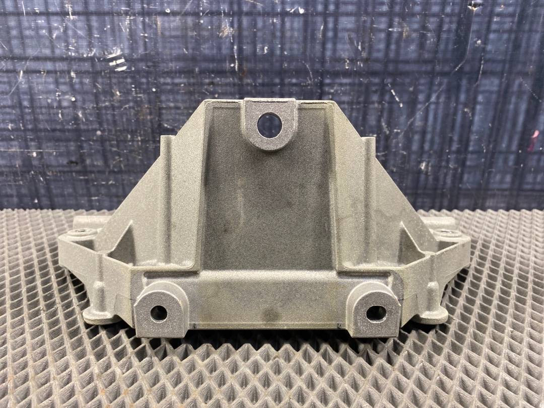 Кронштейн, 720 рублей, Красноярск