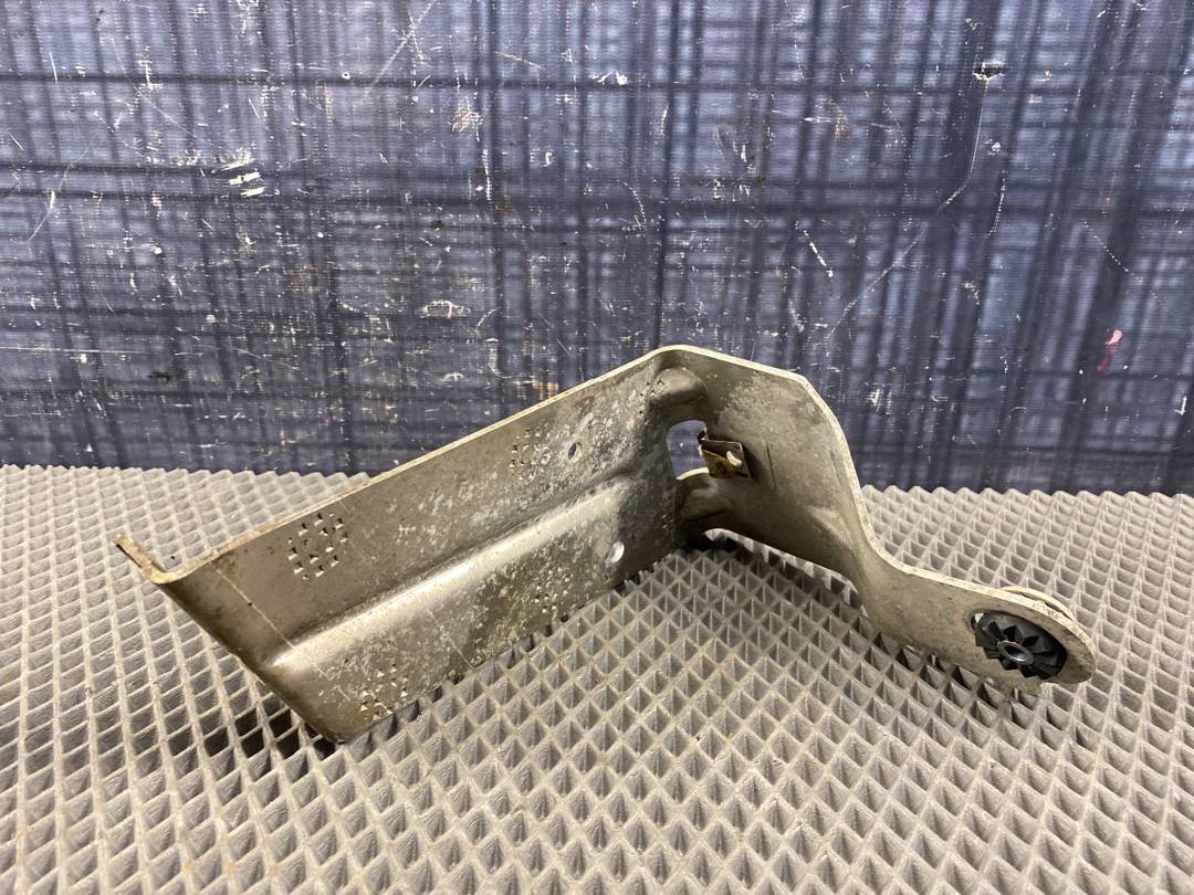 Крепление защиты двигателя, 360 рублей, Красноярск