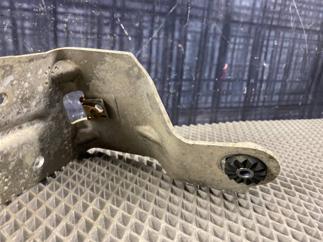 Крепление защиты двигателя, 360 рублей, Красноярск