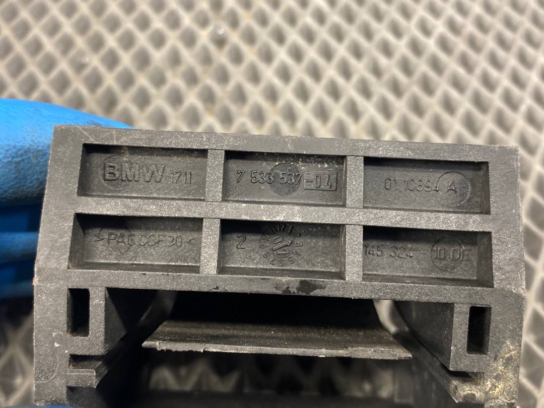 Крепление радиатора, 300 рублей, Красноярск