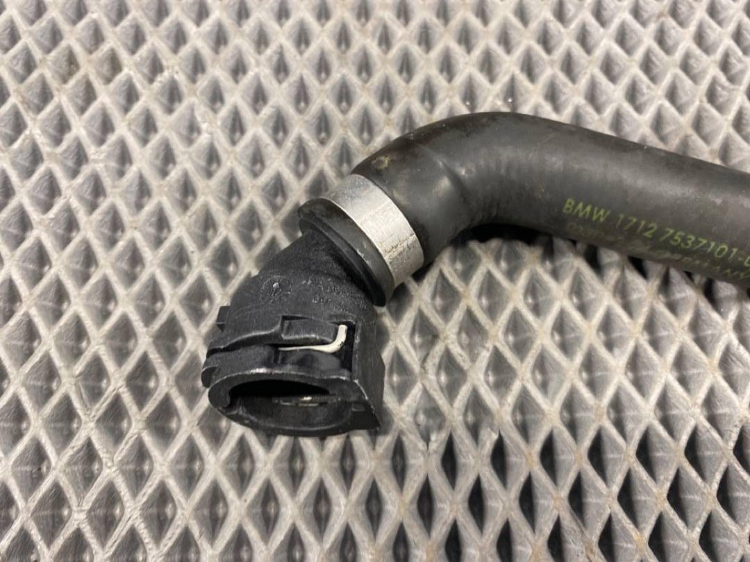 Шланг системы охлаждения, 840 рублей, Красноярск