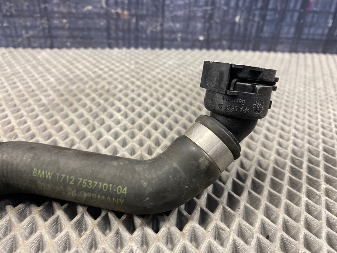 Шланг системы охлаждения, 840 рублей, Красноярск