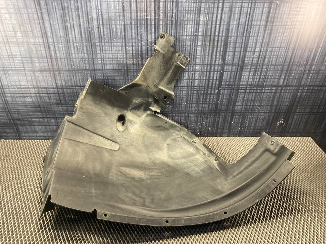 Подкрылок, 900 рублей, Красноярск